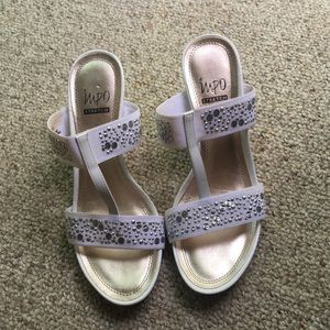 impo white sandals